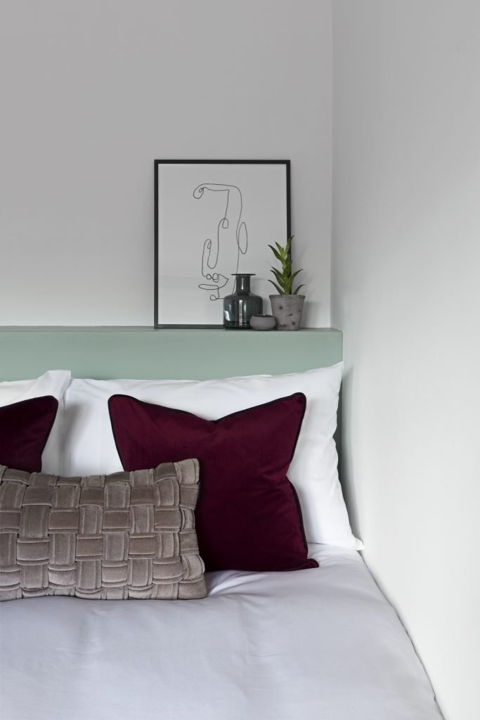 LR Bedroom Bed 40x26