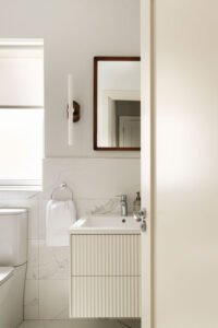 The Lodges_Master Ensuite